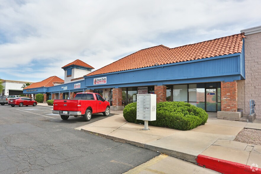 More Photos Of 4419-4501 E Main St, Mesa Storefront For Lease