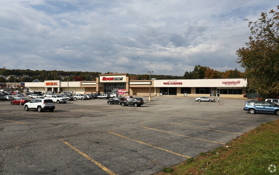 More Photos Of 600 New Haven Ave, Derby General Retail For Lease