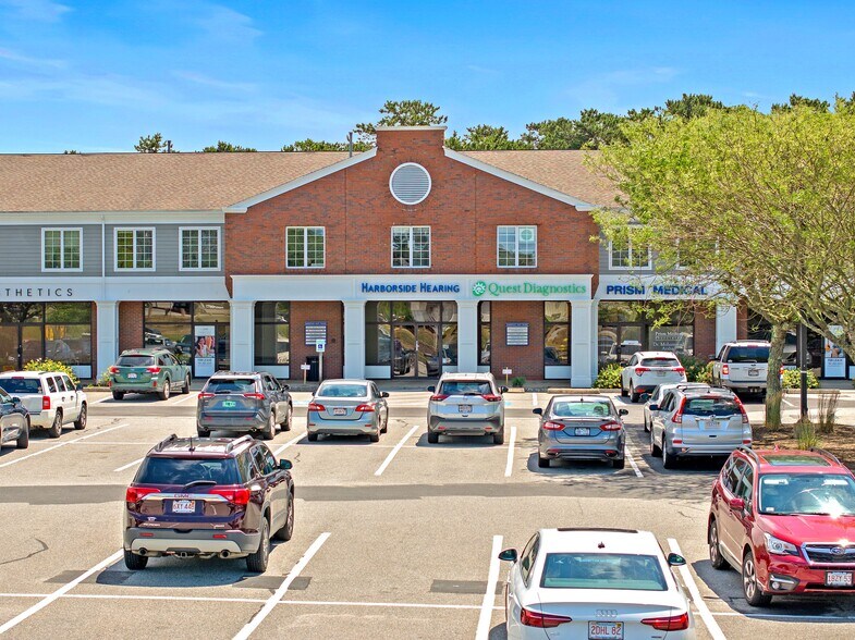 More Photos Of 1421 Orleans Rd, Harwich Storefront For Lease