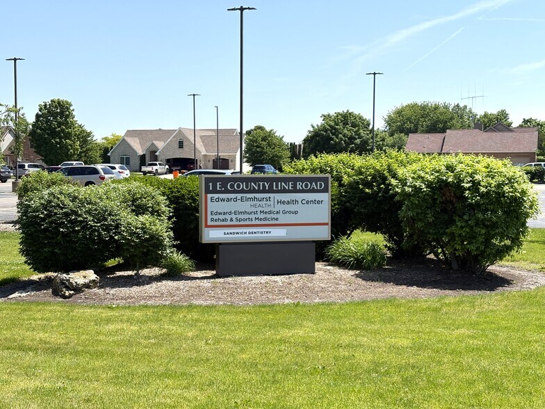 More Photos Of 1 E County Line Rd, Sandwich Medical For Lease