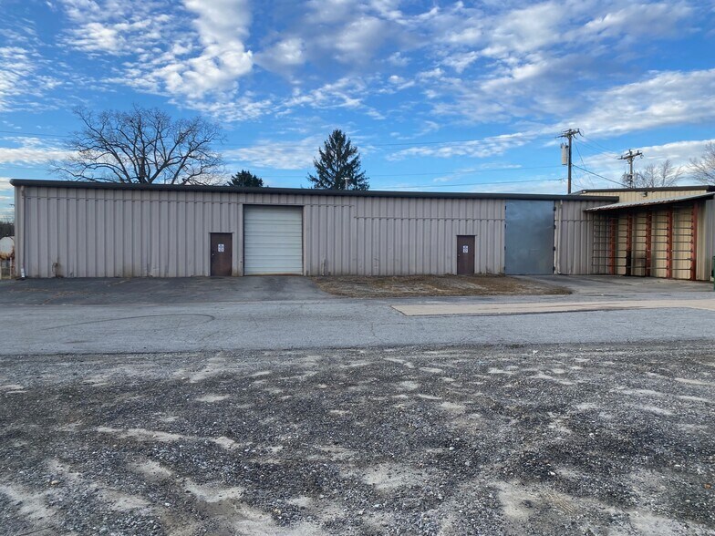 More Photos Of 5130 Hendersonville Rd, Fletcher Coworking Space