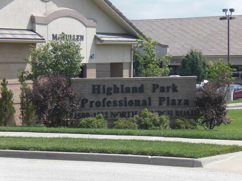 More Photos Of 1520 N Church Rd, Liberty Medical For Lease