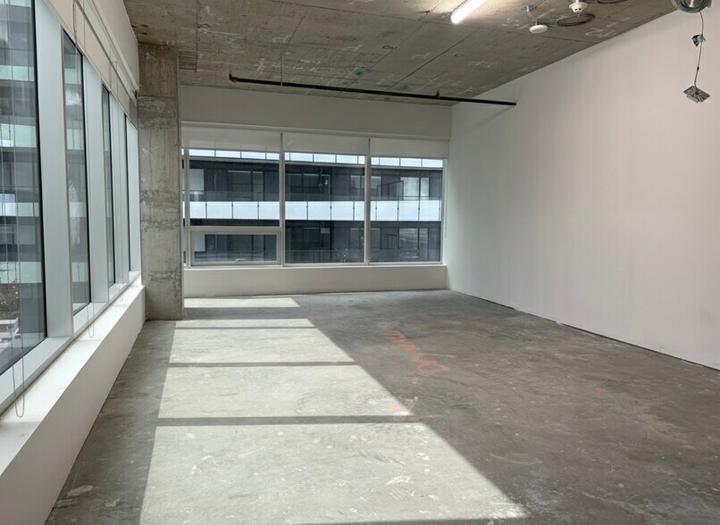More Photos Of 5599 No 3 Rd, Richmond Office For Lease