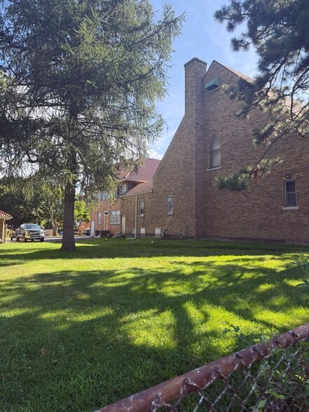 More Photos Of 537-565 Hudson Ave, Rochester Religious Facility For Sale