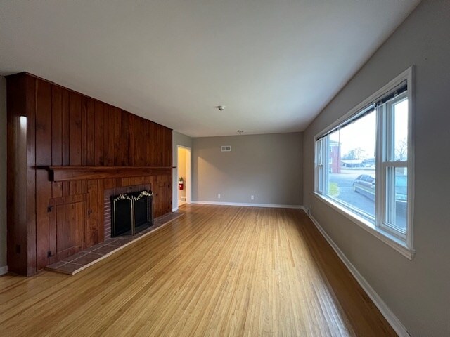 More Photos Of 704 E 9th St, Lockport Medical For Sale