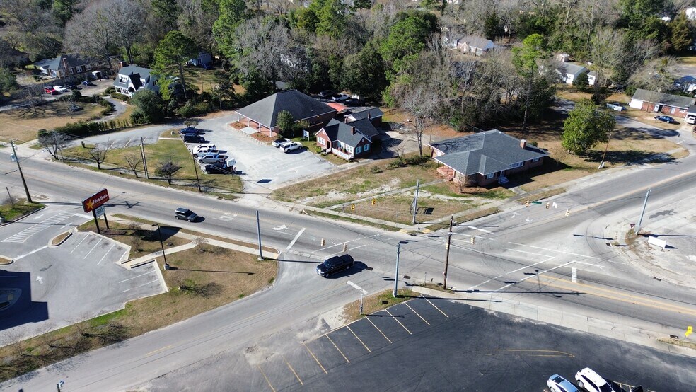 More Photos Of 225 Boundary St, Manning Medical For Sale