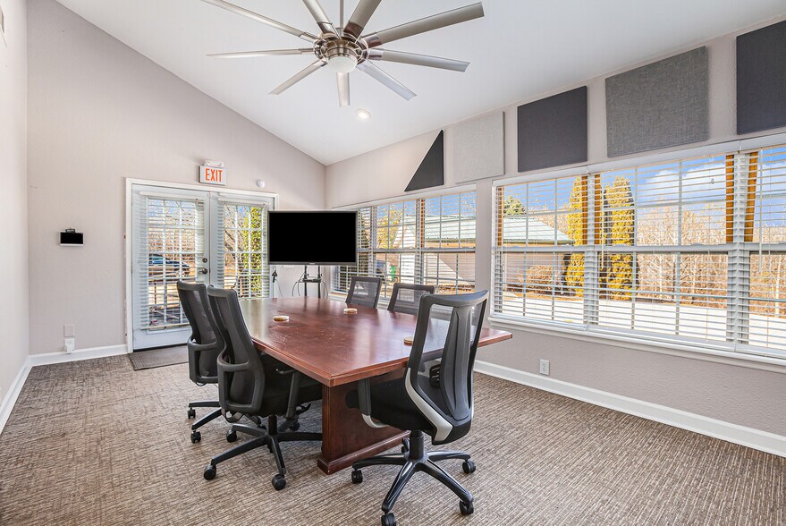 More Photos Of 183 Scott Rd, Canton Office Residential For Sale