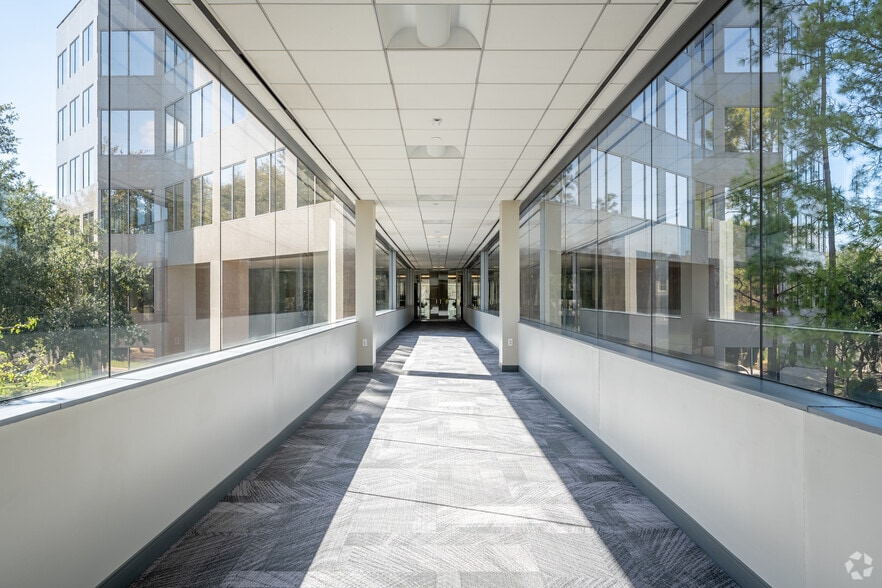 More Photos Of 10000 Memorial Dr, Houston Office For Lease