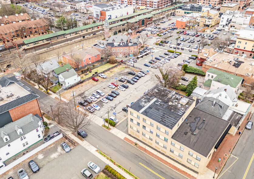 More Photos Of 71 Valley St, South Orange Medical For Sale