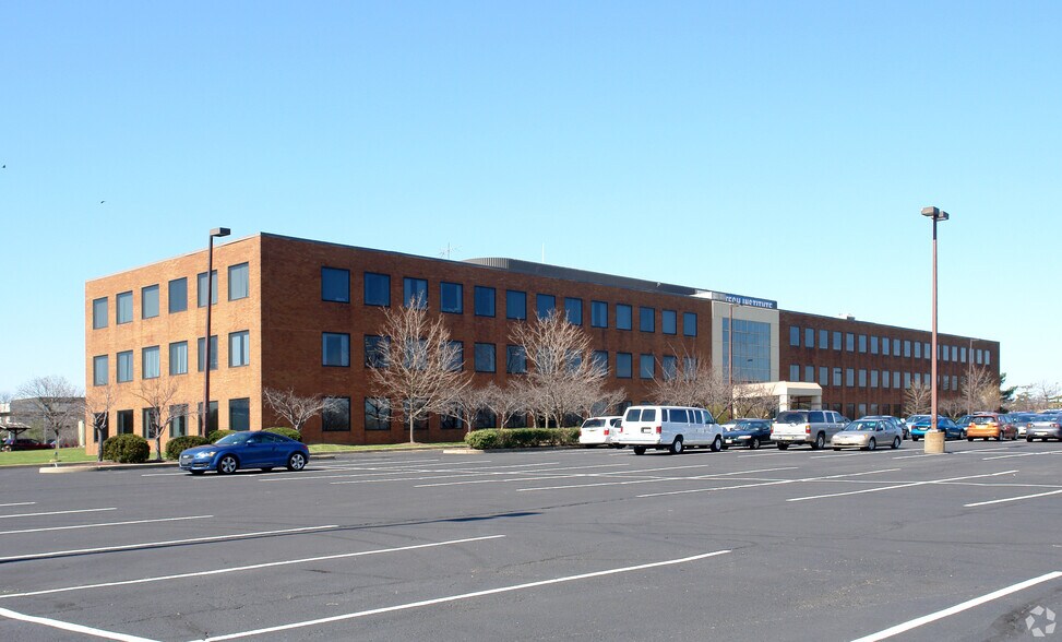 Primary Photo Of 50 Cragwood Rd, South Plainfield Office Residential For Lease