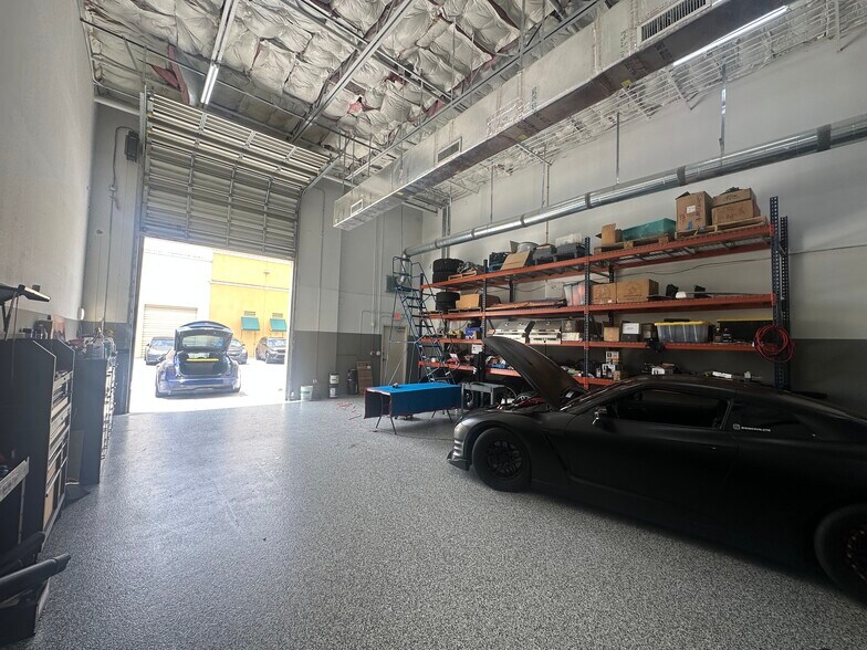More Photos Of 10388 State Road 84, Davie Warehouse For Lease