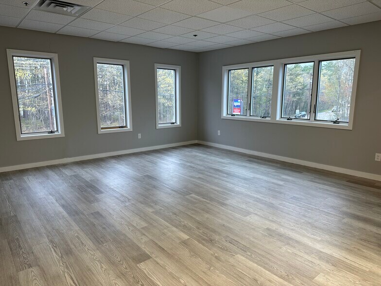 More Photos Of 45 Pond St, Norwell Office For Lease