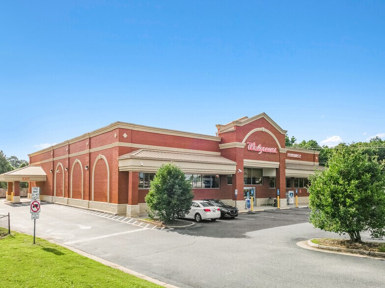 Primary Photo Of 2925 Browns Bridge Rd, Gainesville Drugstore For Lease