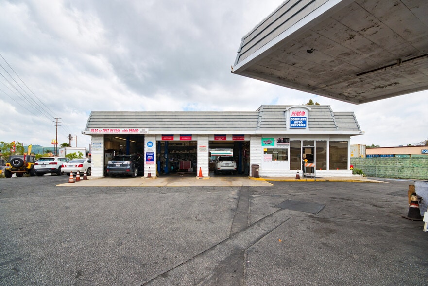 More Photos Of 1031 S Hacienda Blvd, La Puente Service Station For Sale