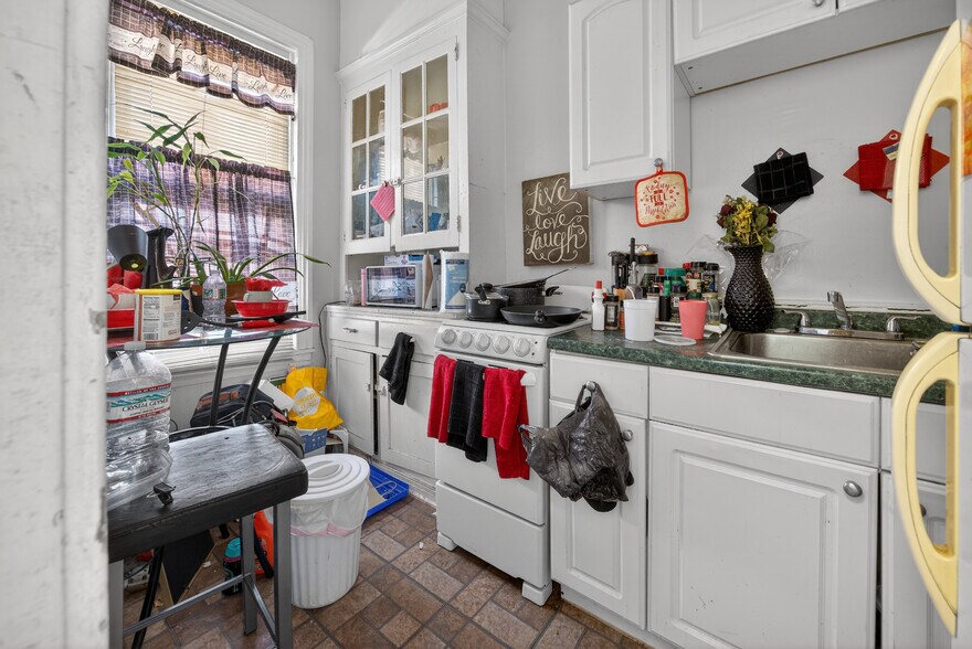 More Photos Of 175 W Berks St, Philadelphia Multifamily For Sale