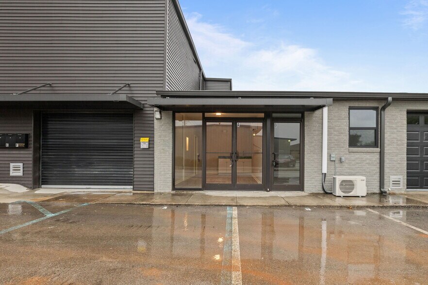 More Photos Of 8100 Memorial Pky SW, Huntsville Flex For Lease