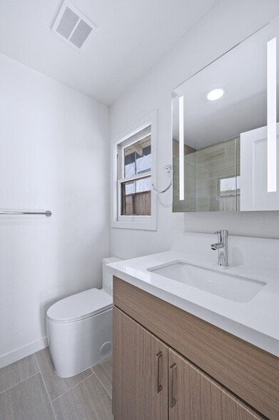 More Photos Of 4140-4148 Normal Ave, Los Angeles Apartments For Sale