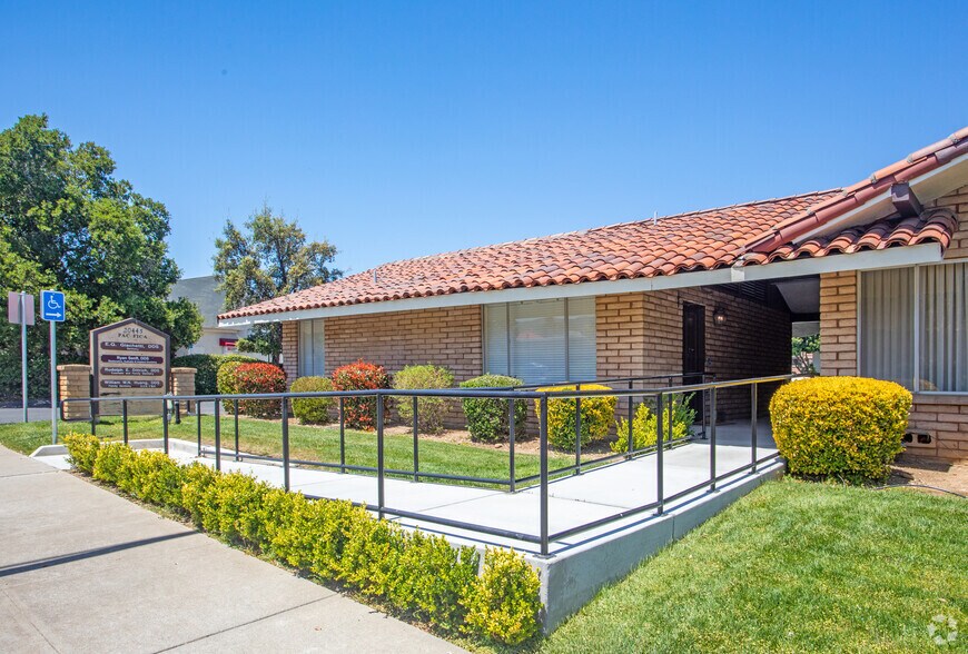 More Photos Of 20445 Pacifica Dr, Cupertino Medical For Lease