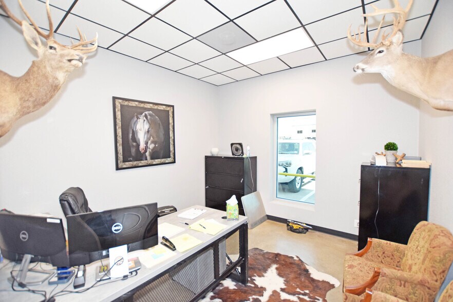 More Photos Of 2250 Dixie Blvd, Odessa Industrial For Sale