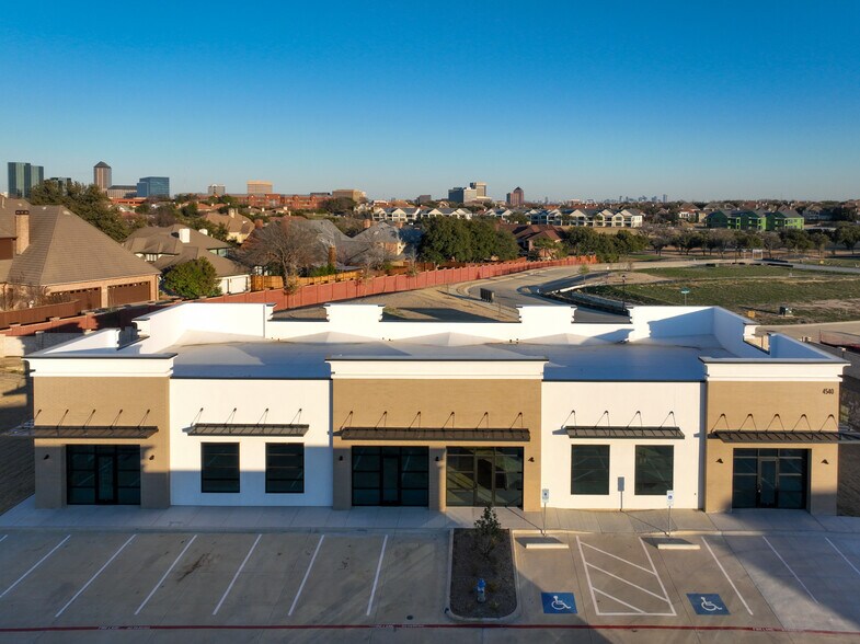 More Photos Of 4540 N MacArthur Blvd, Irving Medical For Sale