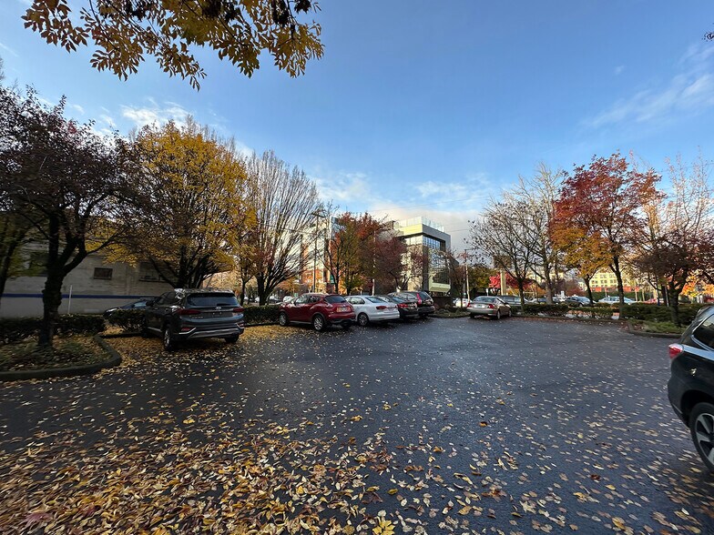 More Photos Of 1515 NW 18th Ave, Portland Medical For Lease