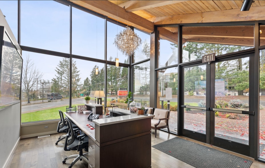More Photos Of 9200 SW Barnes Rd, Portland Office For Sale