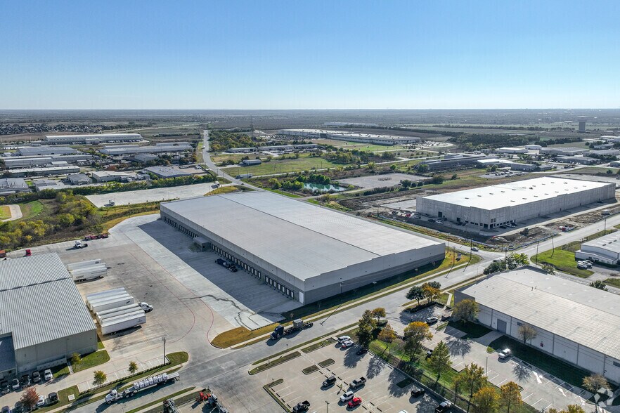 More Photos Of 901 S 2nd Ave, Mansfield Warehouse For Lease