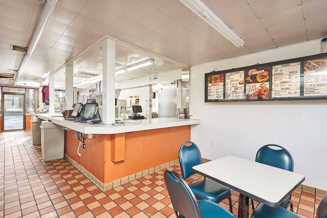 More Photos Of 35 West Ave, Tallmadge Fast Food For Sale