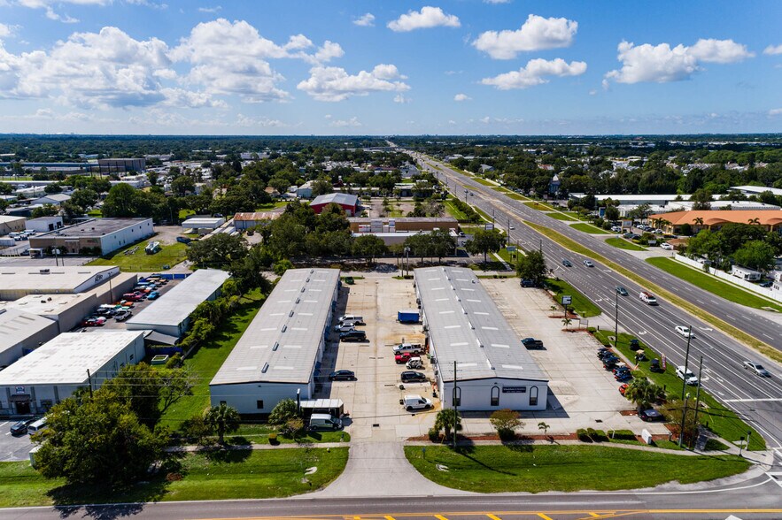More Photos Of 12505 66th St N, Largo Warehouse For Lease