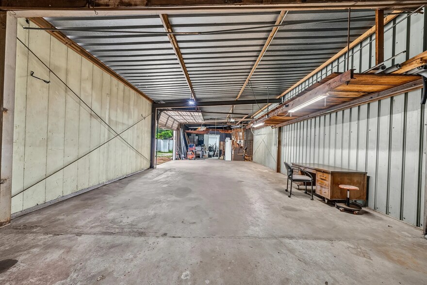 More Photos Of 1302-1308 Talbotton Rd, Columbus Flex For Sale