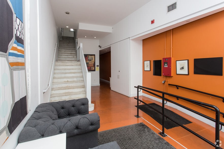 More Photos Of 361-385 Broadway, Chelsea Apartments For Lease