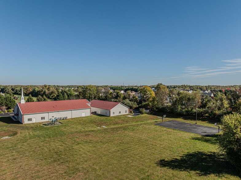 More Photos Of 2744 Red Lion Rd, Bear Religious Facility For Lease