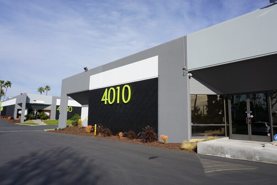 Primary Photo Of 4010 N Palm St, Fullerton Warehouse For Lease