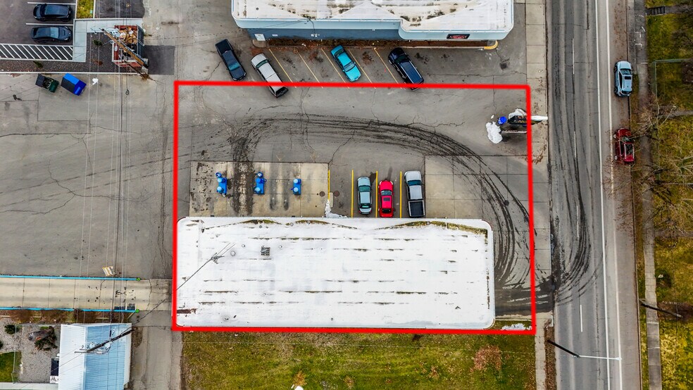 More Photos Of 1114 N 3rd St, Coeur d'Alene Service Station For Sale