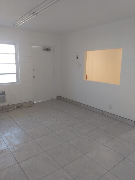 More Photos Of 1000 S Dixie Hwy W, Pompano Beach Office For Lease