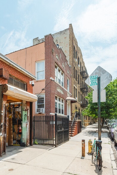 More Photos Of 195 30th St, Brooklyn Apartments For Sale