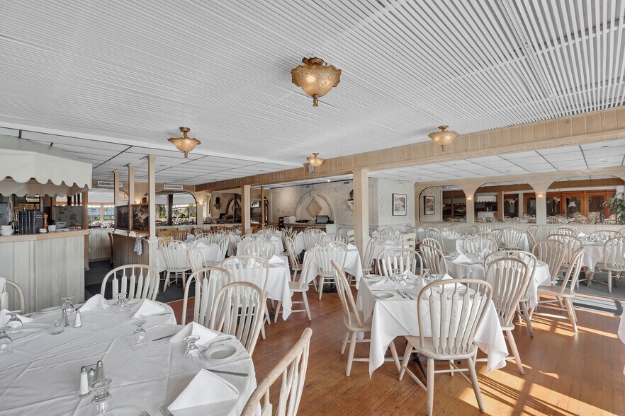 More Photos Of 90311 Old Hwy, Tavernier General Retail For Sale