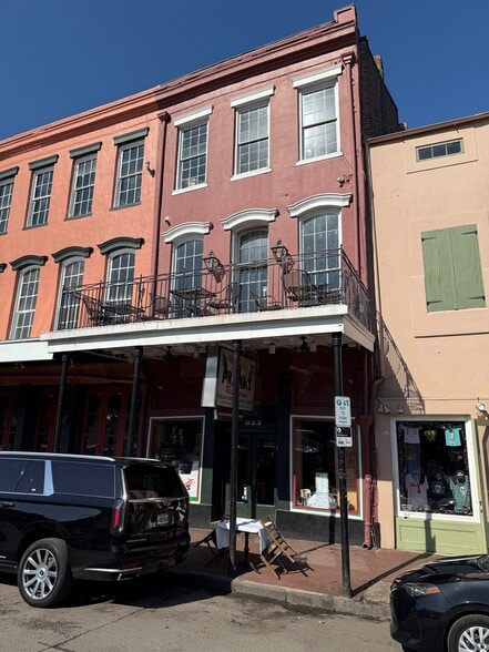 More Photos Of 933 Decatur St, New Orleans Storefront For Lease