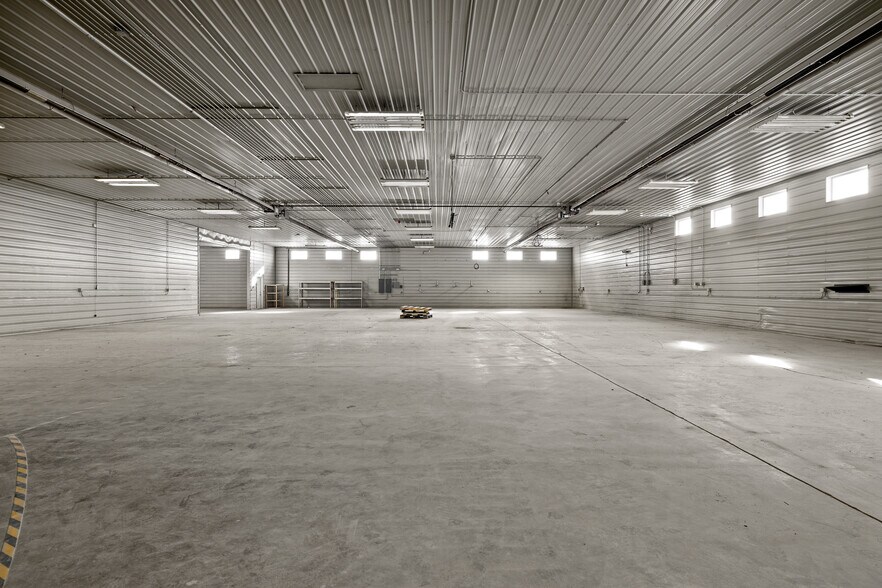 More Photos Of 6797 E Wildcat Rd, Evansville Warehouse For Sale