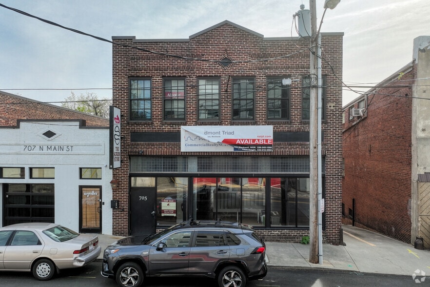 More Photos Of 705 N Main St, Winston-Salem Storefront Retail Office For Sale