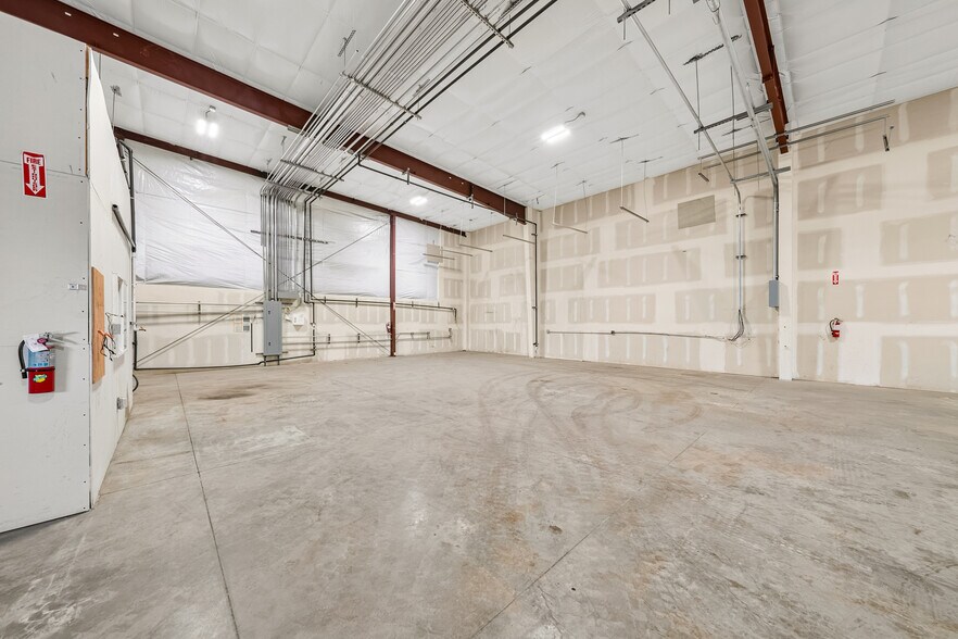 More Photos Of 188 Salmon Way, White City Industrial For Sale