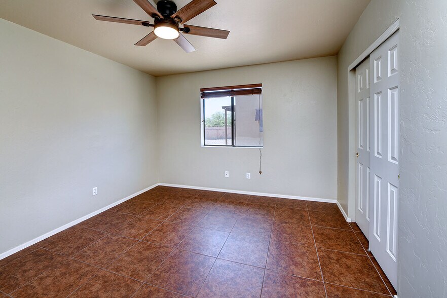 More Photos Of 1011 E Halcyon Rd, Tucson Apartments For Sale