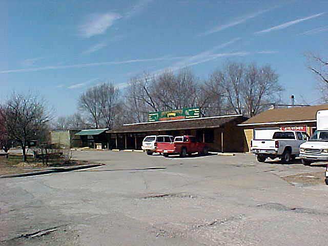 More Photos Of 1201 Skyway Hwy, Atchison Freestanding For Lease