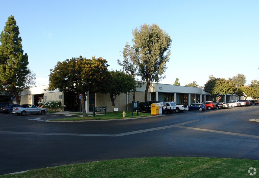 More Photos Of 755 Lakefield Rd, Westlake Village Unknown For Lease