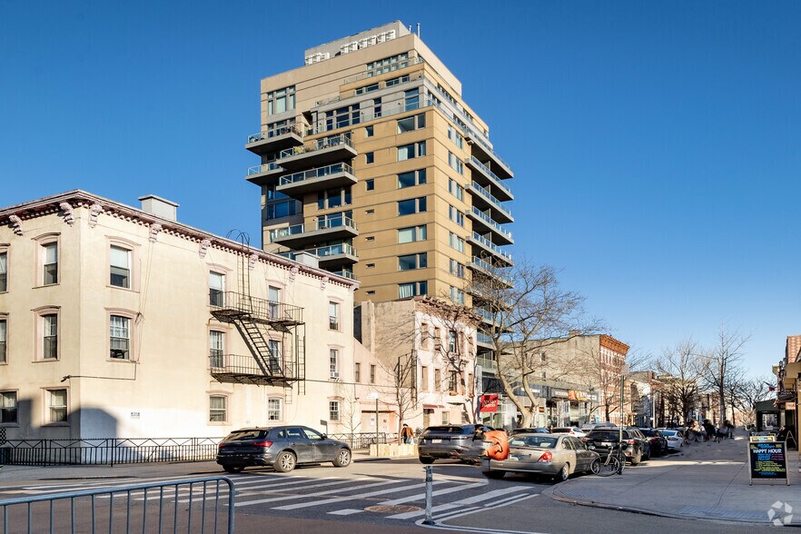 More Photos Of 136-144 N 8th St, Brooklyn Apartments For Lease