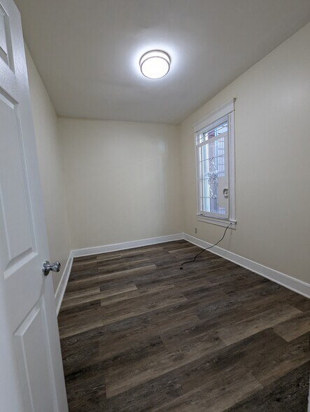 More Photos Of 36 Prospect St, Jersey City Apartments For Sale