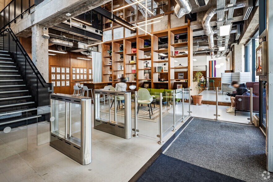 More Photos Of Oxford St, Manchester Coworking Space