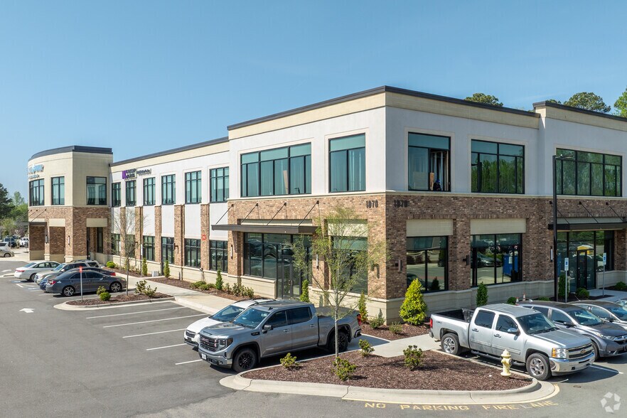 More Photos Of 1070 S Main St, Holly Springs Medical For Lease