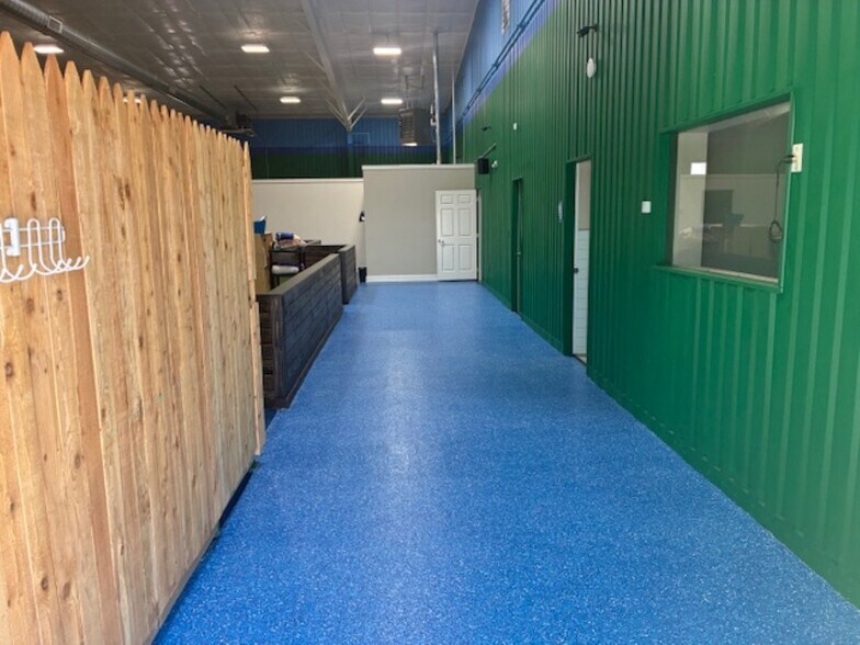 More Photos Of 3203 SW 58th Ave (East), Amarillo Baseball Field For Sale