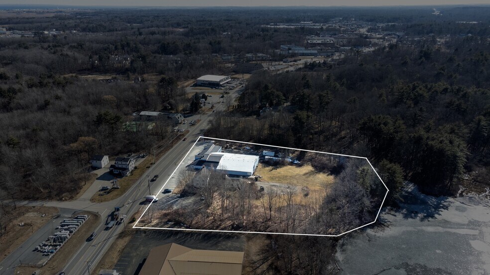 More Photos Of 34 Lafayette Rd, Hampton Falls Freestanding For Sale